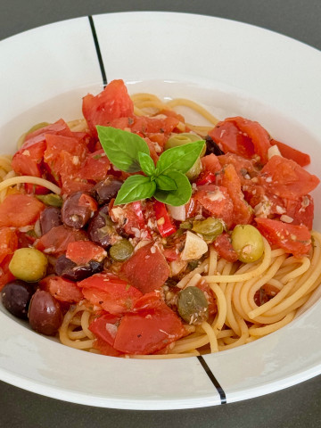 Pasta alla puttanesca