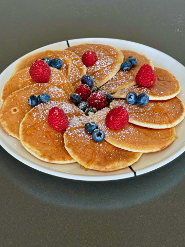 American pancakes with lime, ricotta and buttermilk